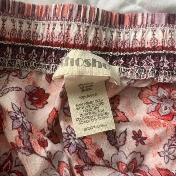 Floral Shorts  - Picture 3 of 4